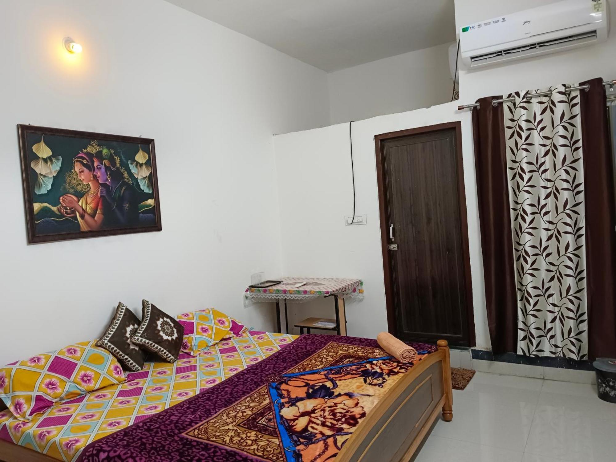 Pratibha Home Stay Jabalpur Eksteriør billede