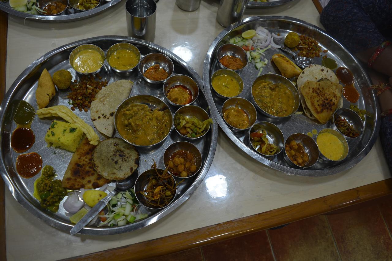 Pratibha Home Stay Jabalpur Eksteriør billede