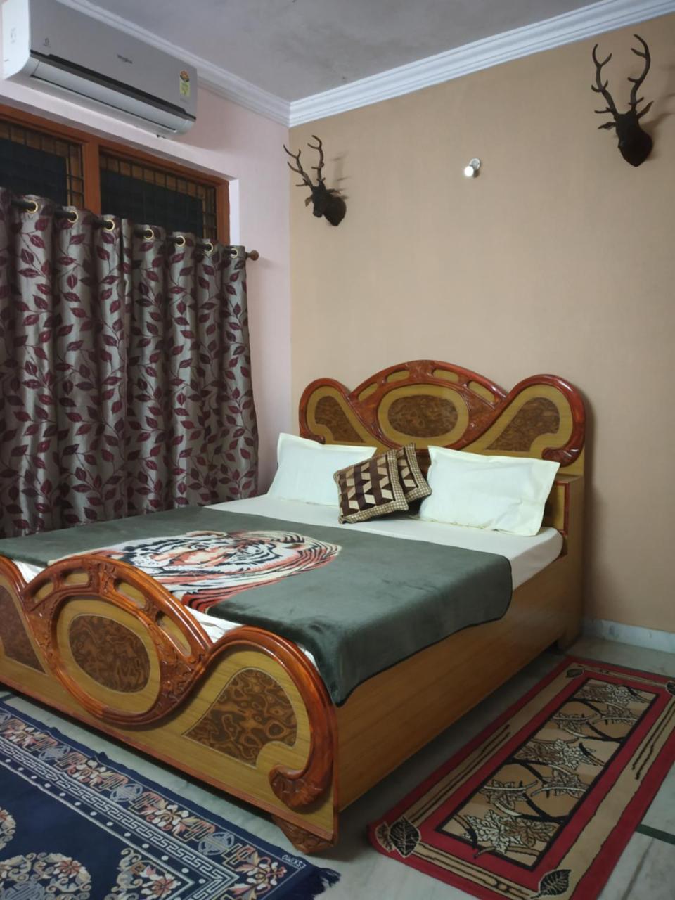 Pratibha Home Stay Jabalpur Eksteriør billede