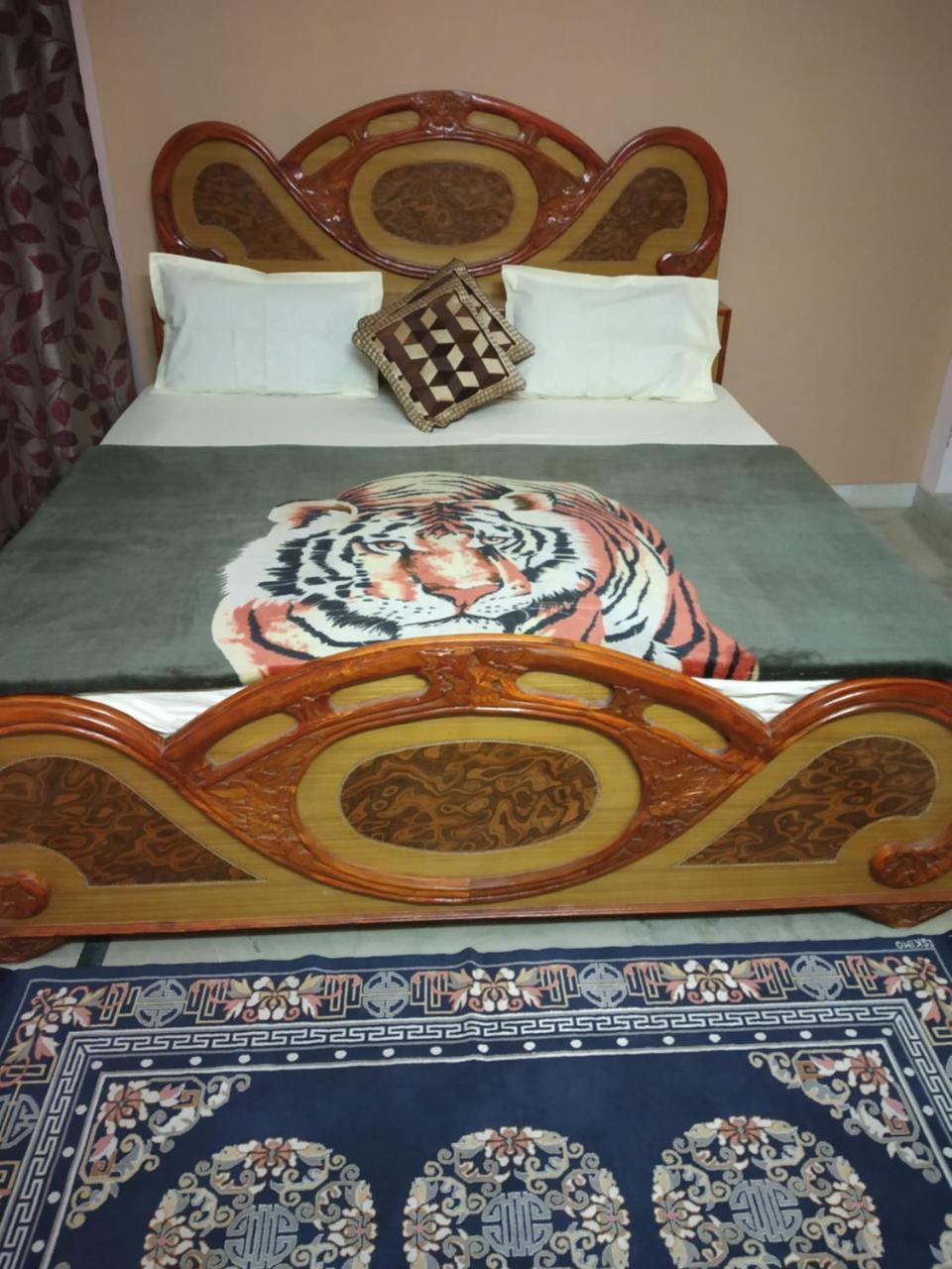 Pratibha Home Stay Jabalpur Eksteriør billede